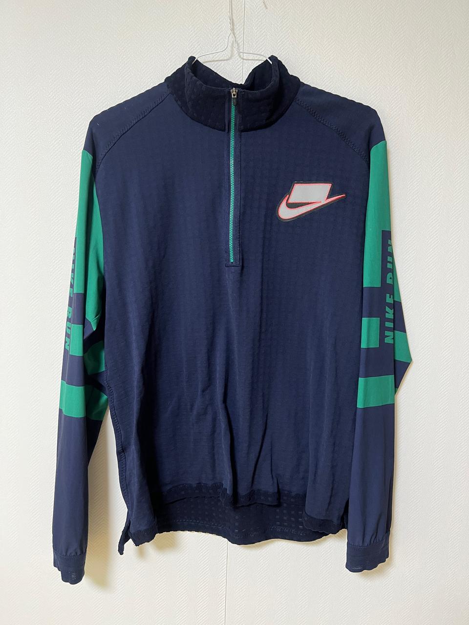 나이키 와일드런 반집업 xl