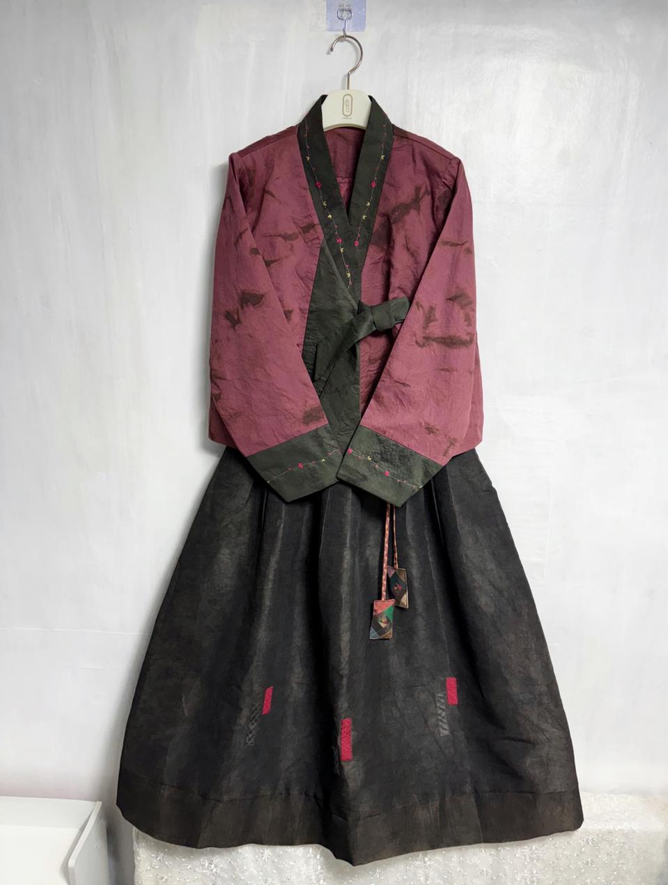 (맞춤옷) 천연염색 자수 저고리, 천연염색 인견 스커트, 가방