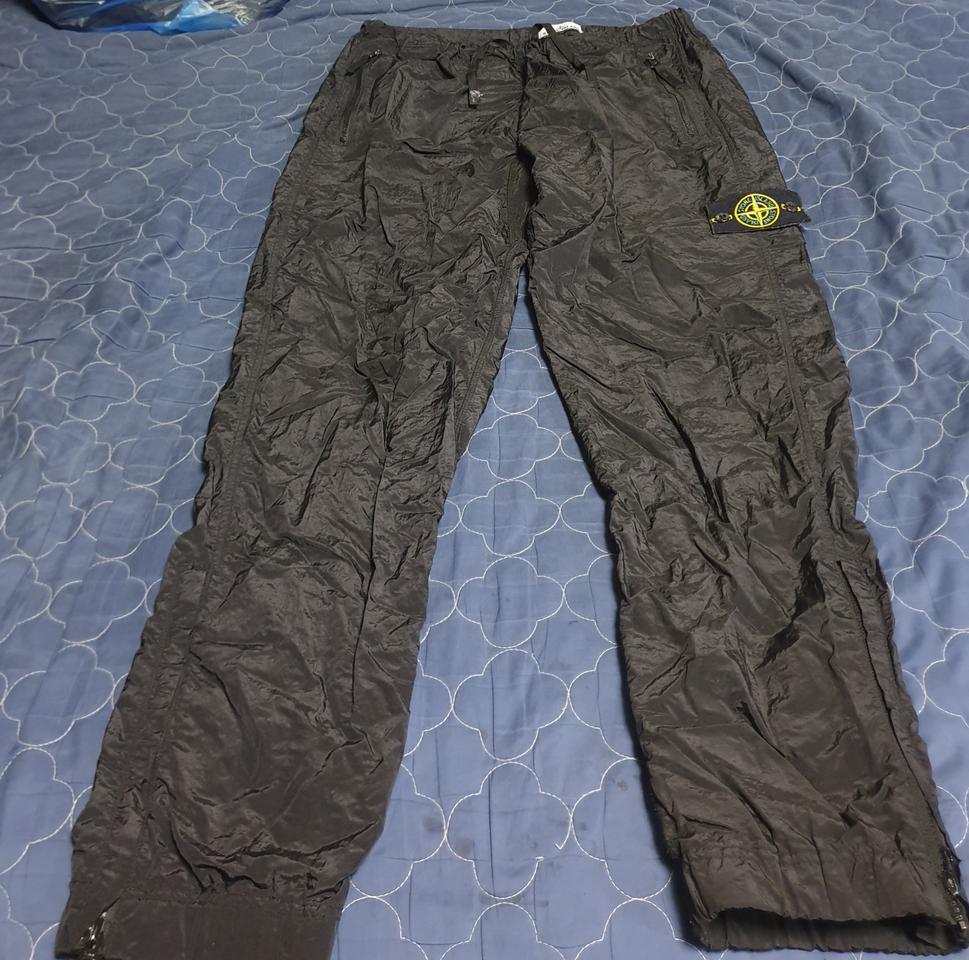 스톤아일랜드 나일론메탈 트랙팬츠 블랙 (L)