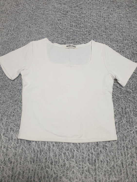 스퀘어넥 크롭 반팔 Free 외 (부르마 컨셉/착샷O)