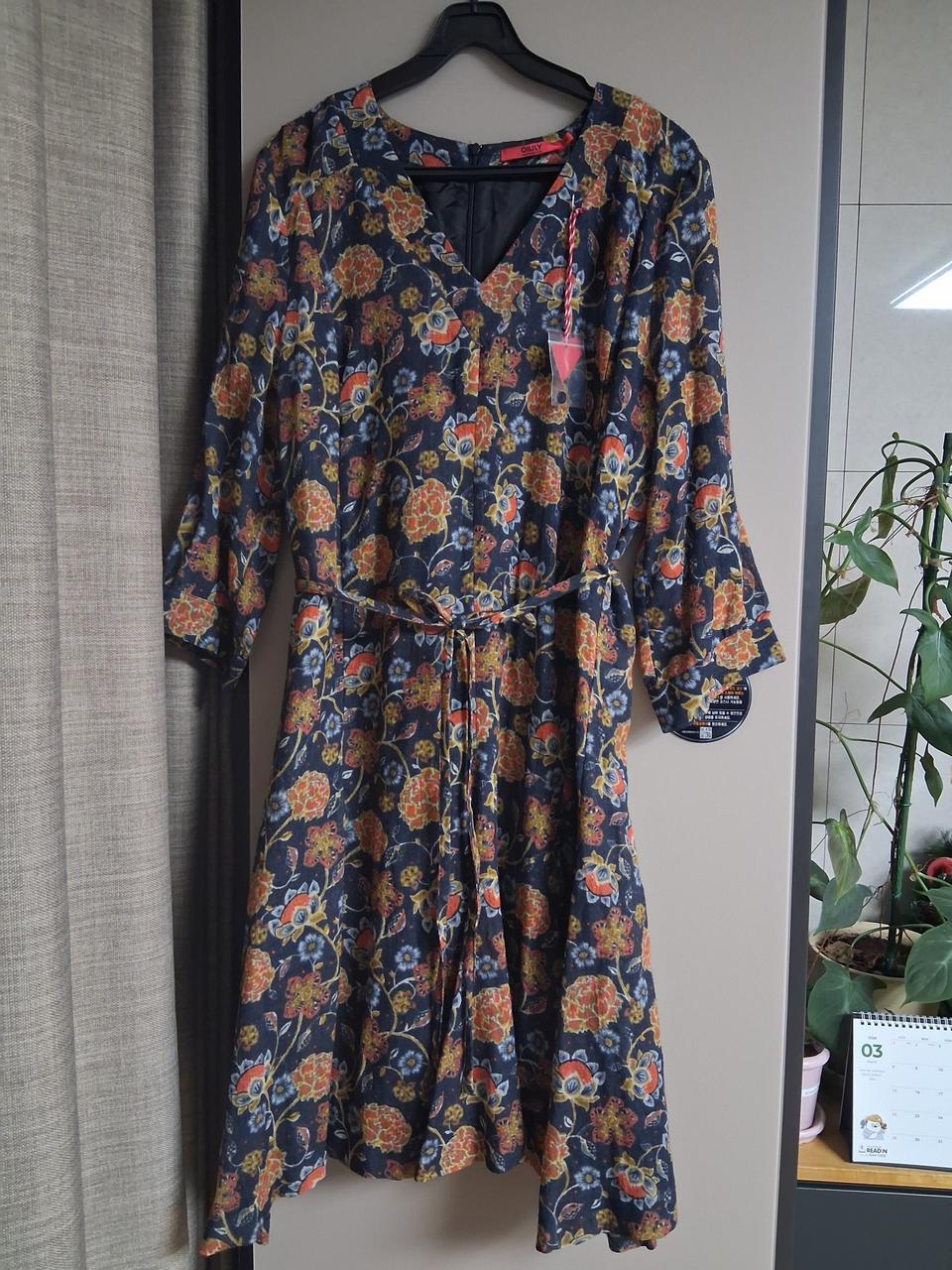 Oillily오일릴리  플라워 롱 원피스