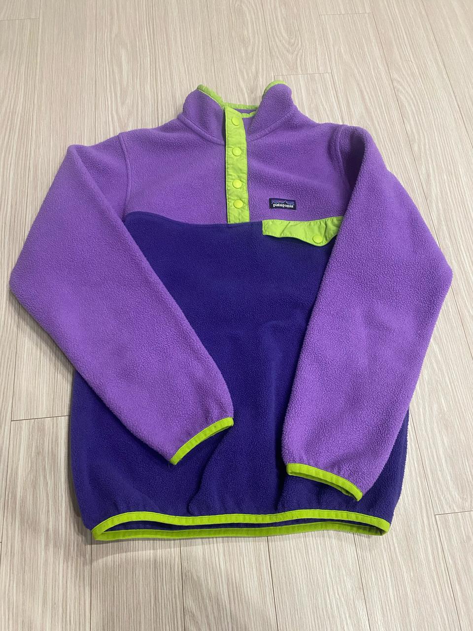 성인44-마른55 파타고니아 신칠라 풀오버 L(12) 라벤더