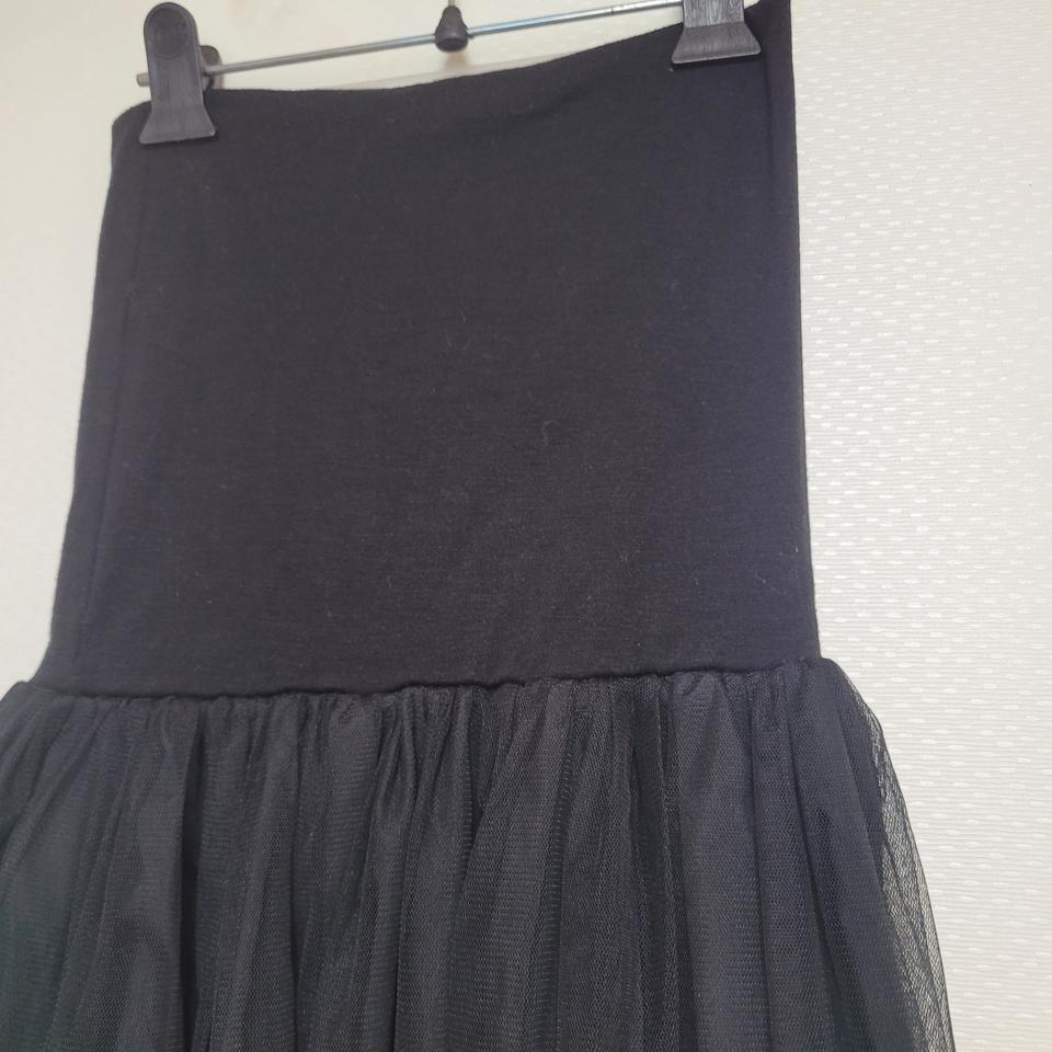 블랙하이탑샤스커트