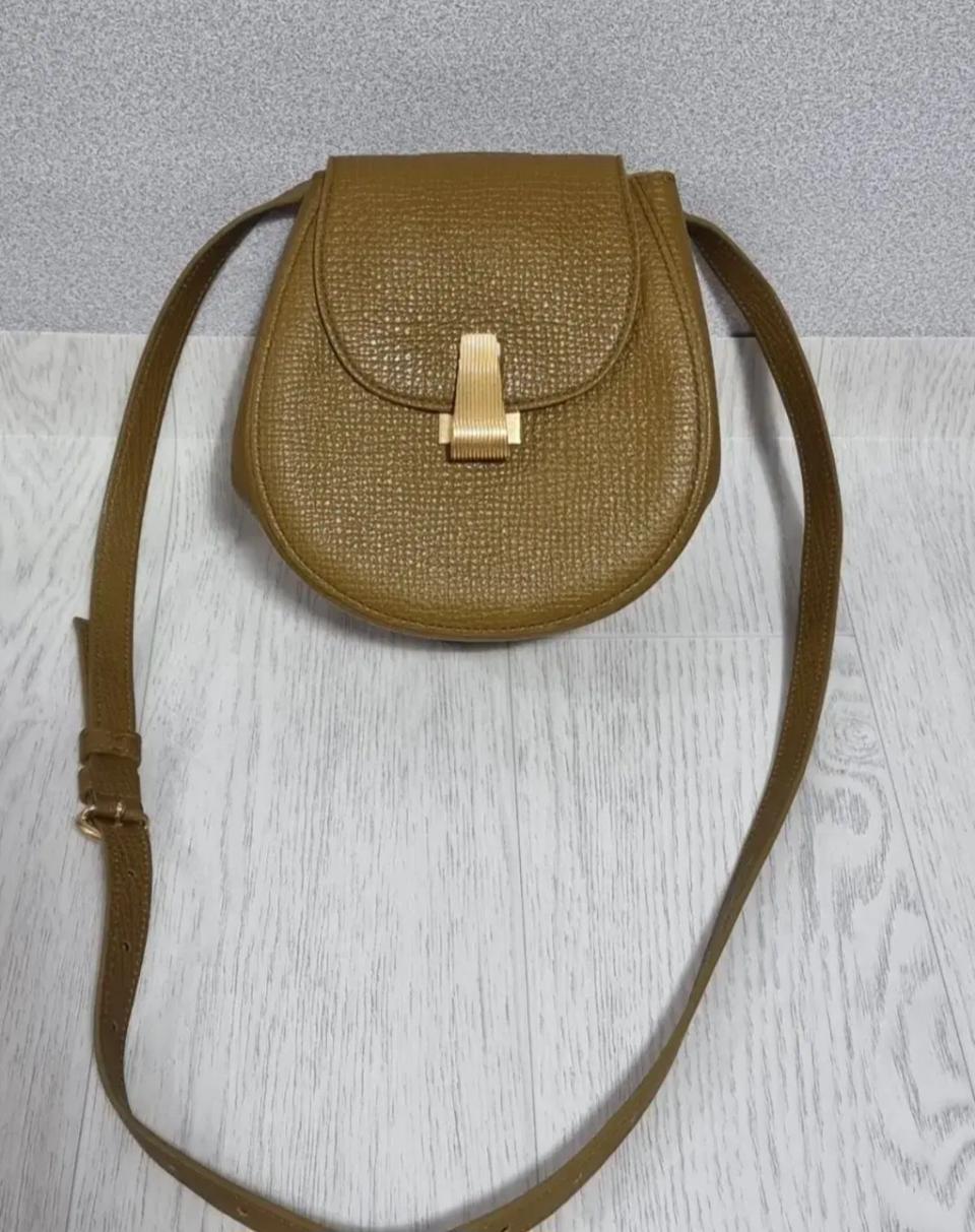 거의새것 정품 보테가베네타 팔멜라토 벨트인 스몰 숄더백