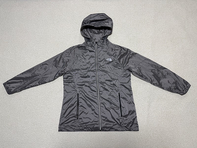 노스페이스 경량 등산자켓 여성용 105호 88사이즈