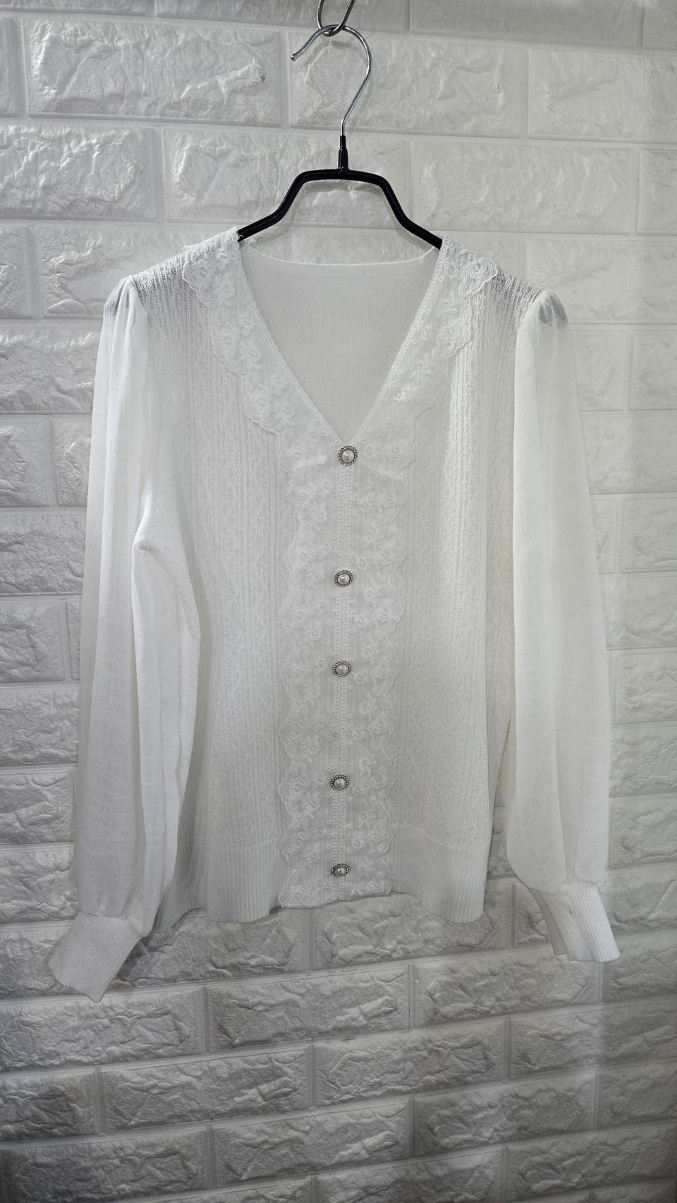 레이스 프릴 니트