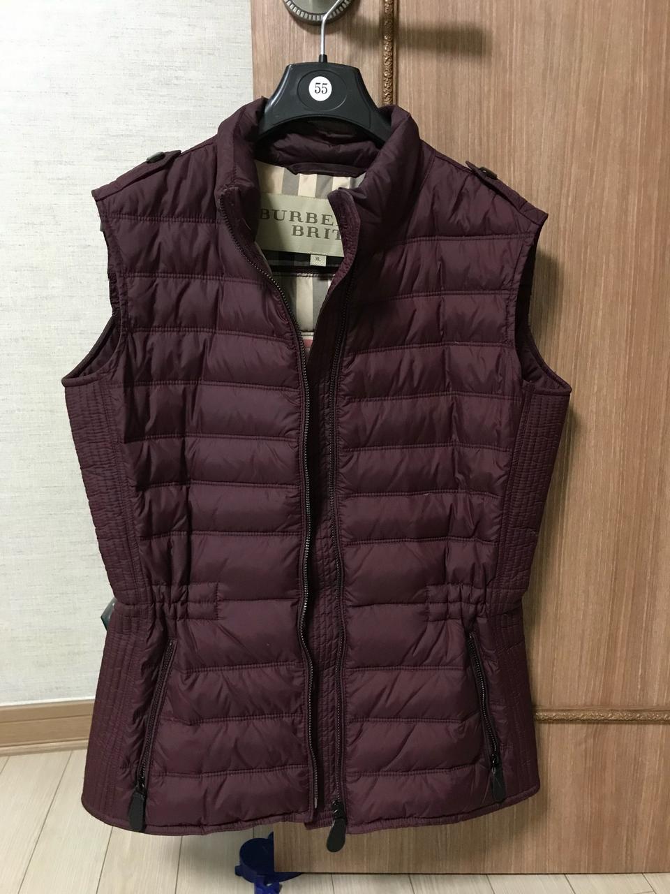 여성 버버리 패딩조끼 판매해요~