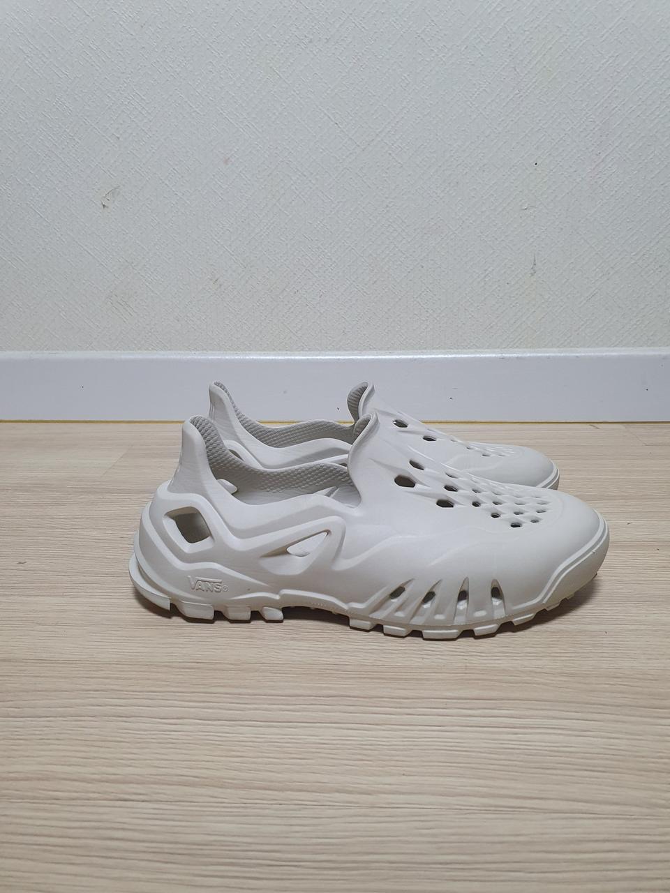 반스 아마존 파쿠 260