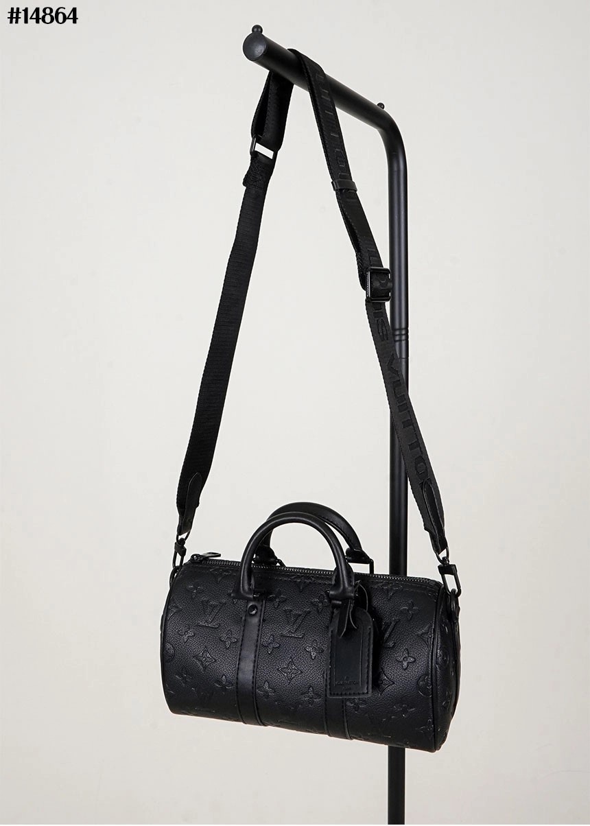 [새상품] 루이비통 키폴 반둘리에 25 가방