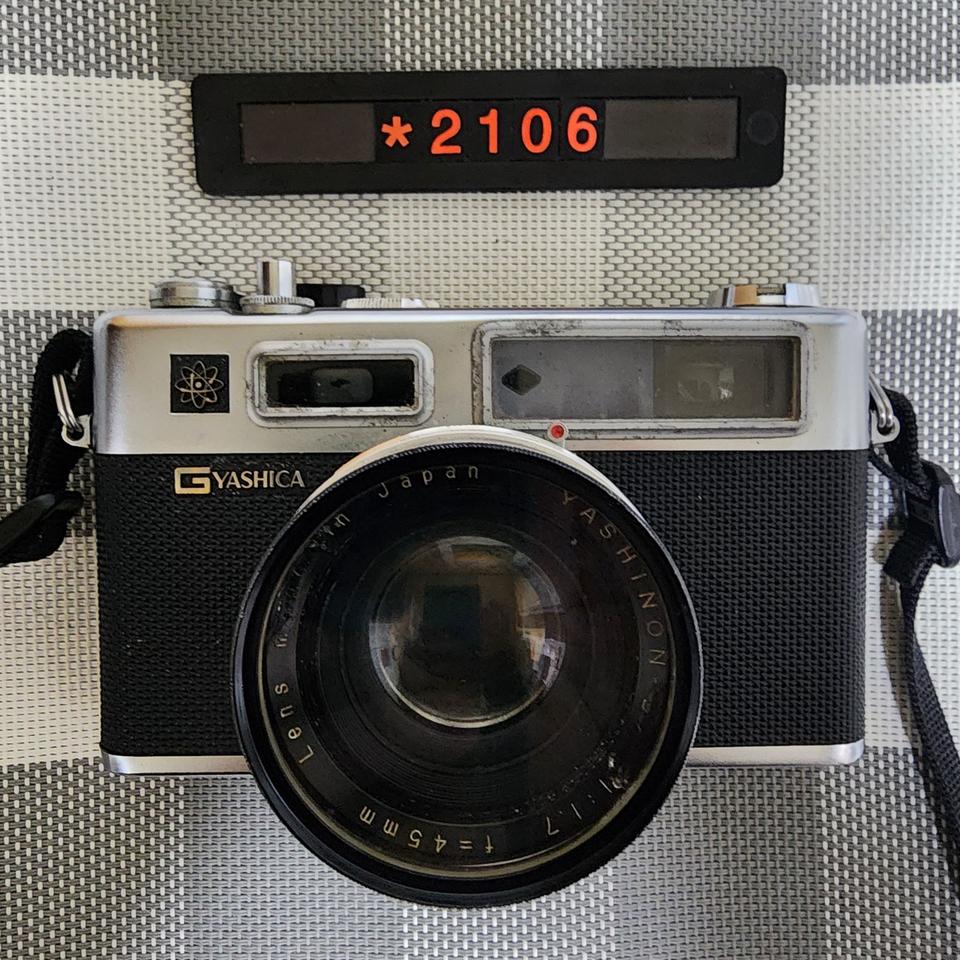 야시카 일렉트로 35 g 필름카메라 실버바디