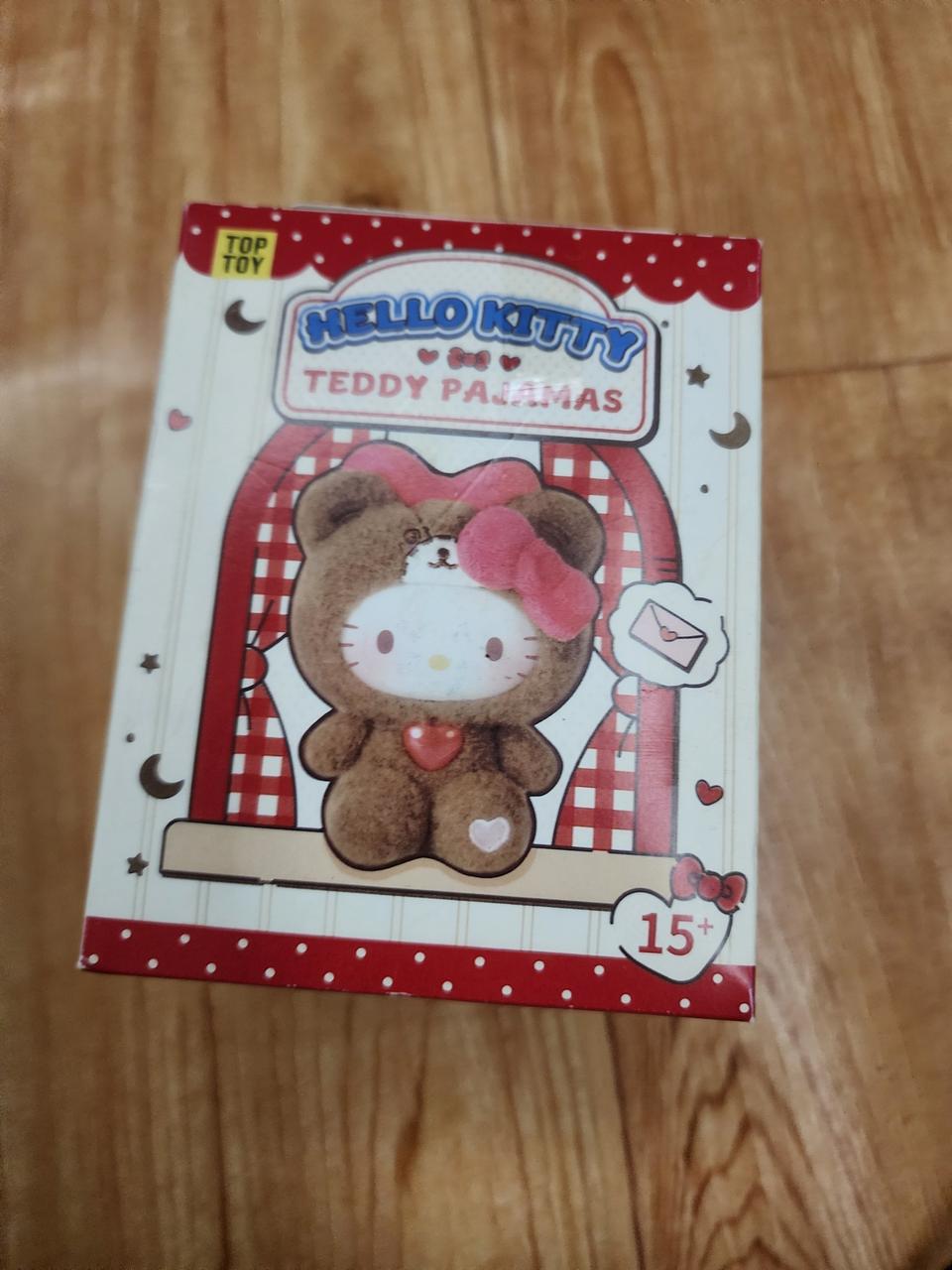 헬로키티 테디 파자마 인형 TOP TOY