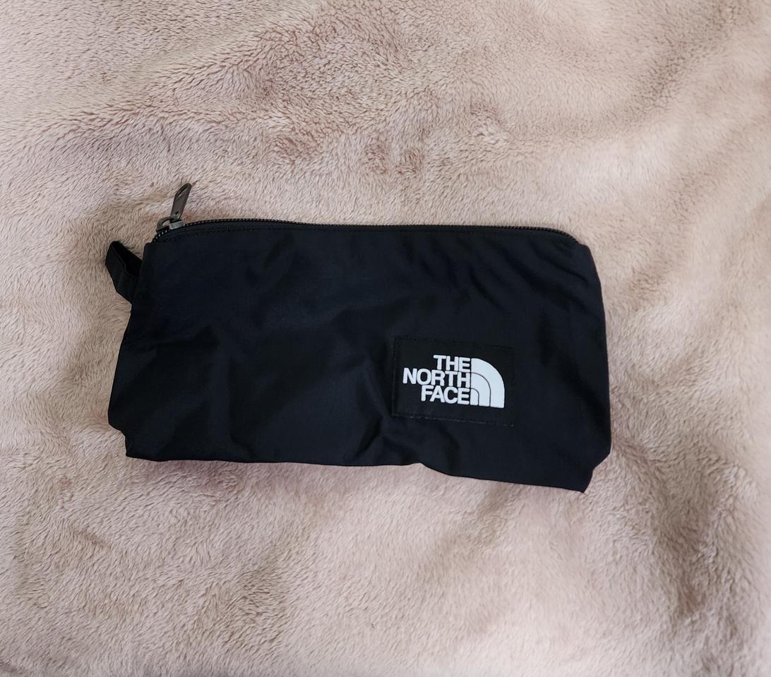 노스페이스 여행용 파우치