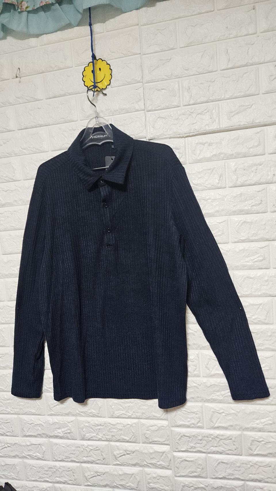 새상품)남색골지기본티