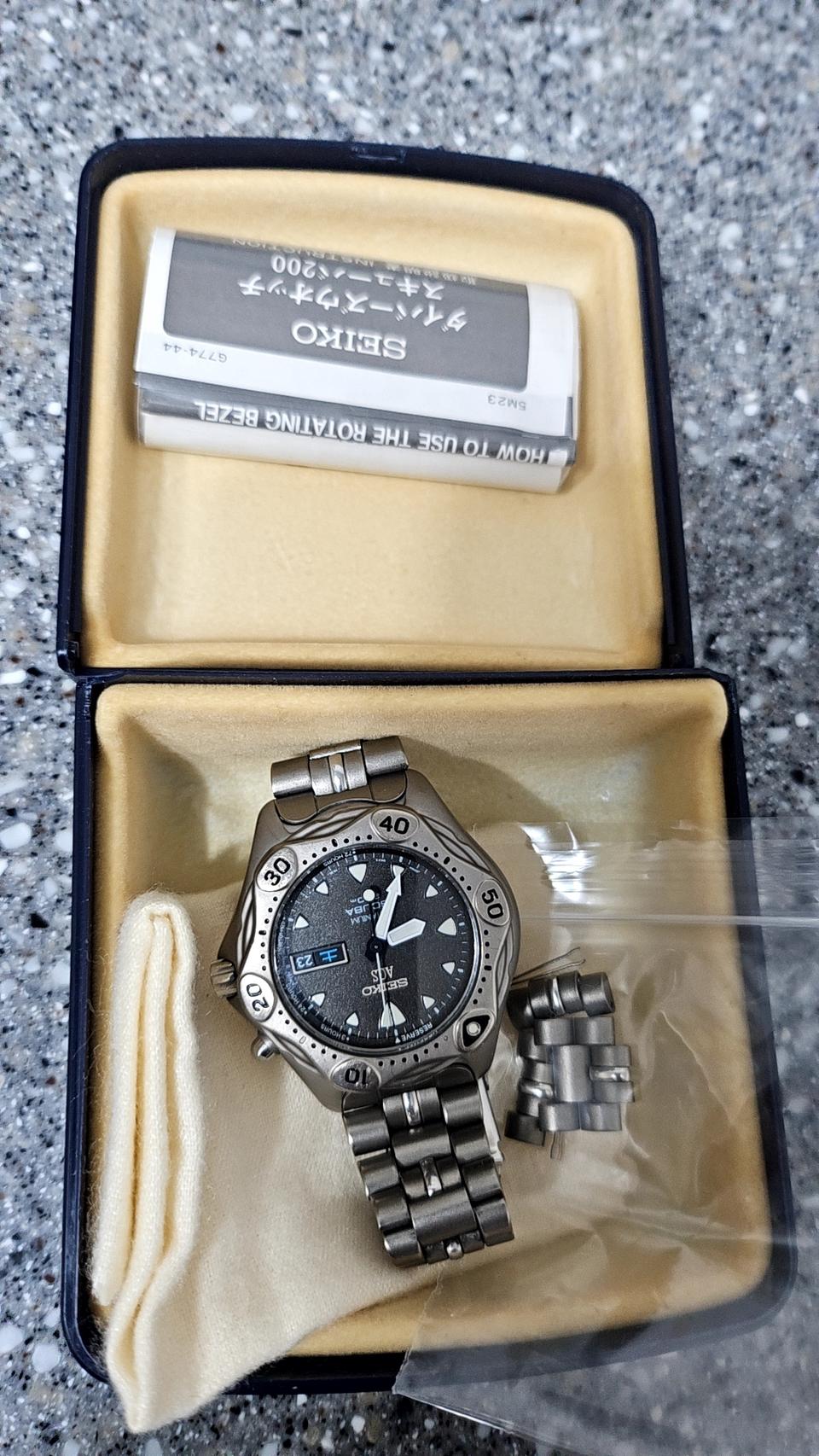 세이코오토쿼츠5M23-7A10