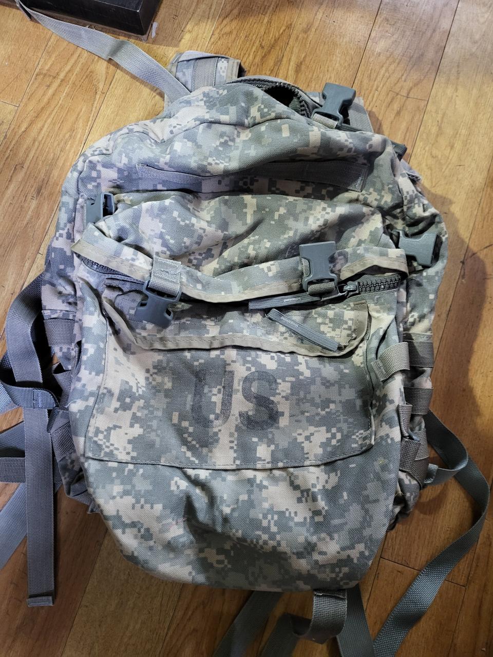 미육군 ACU 오리지날 어썰트 배낭