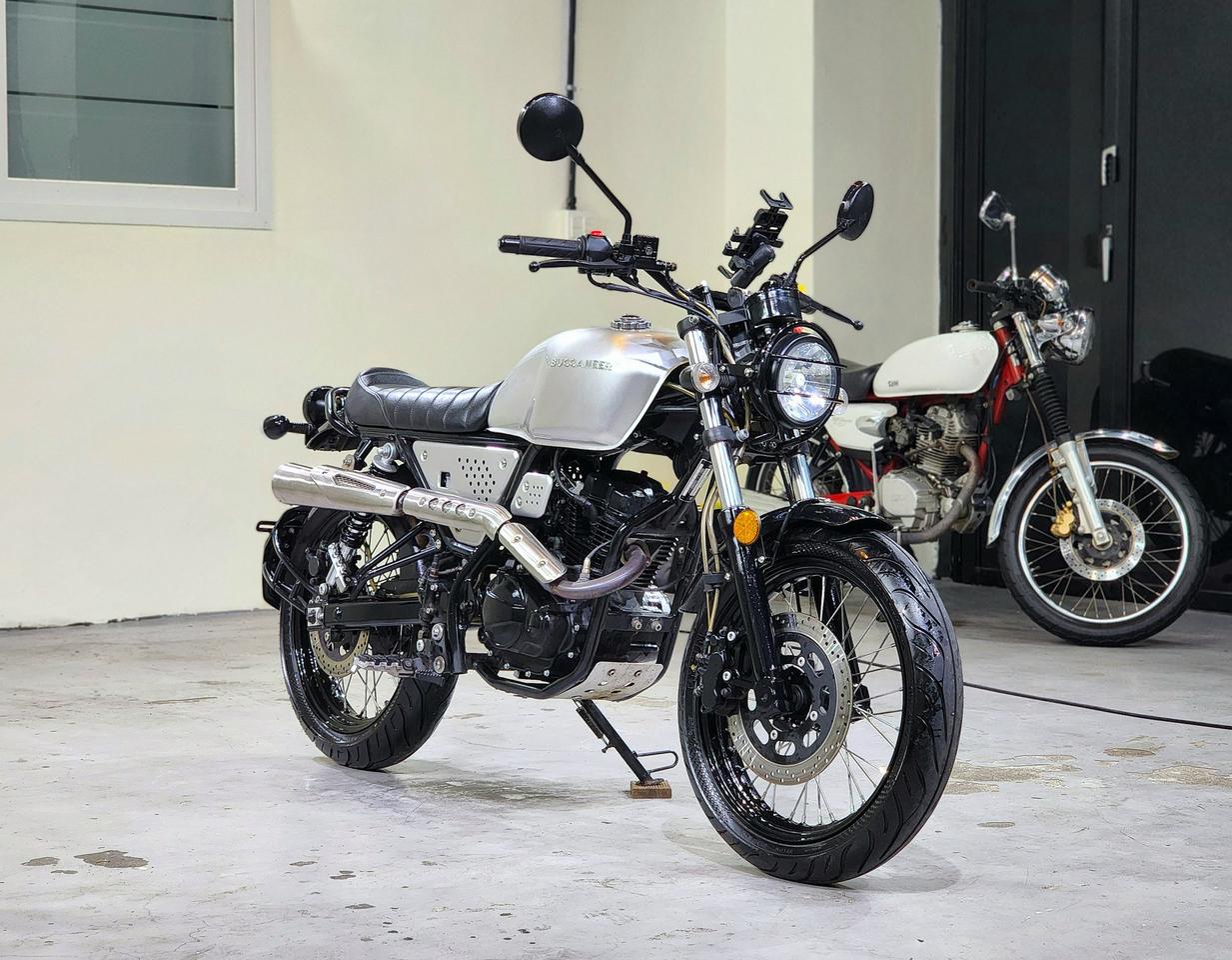 21년식.부캐너125 오토바이.판매