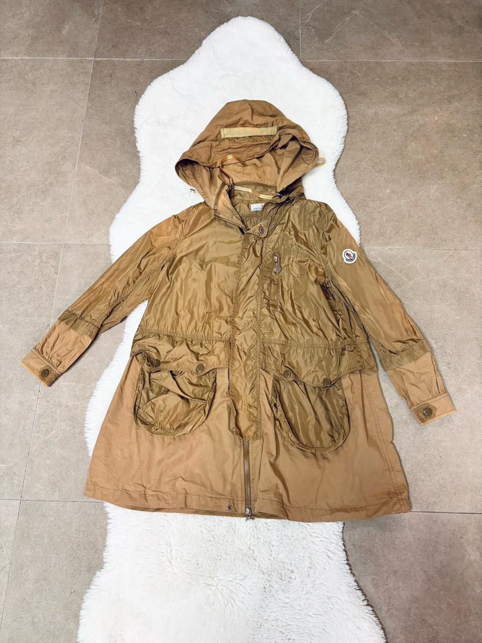 몽클레어 바람막이. 55