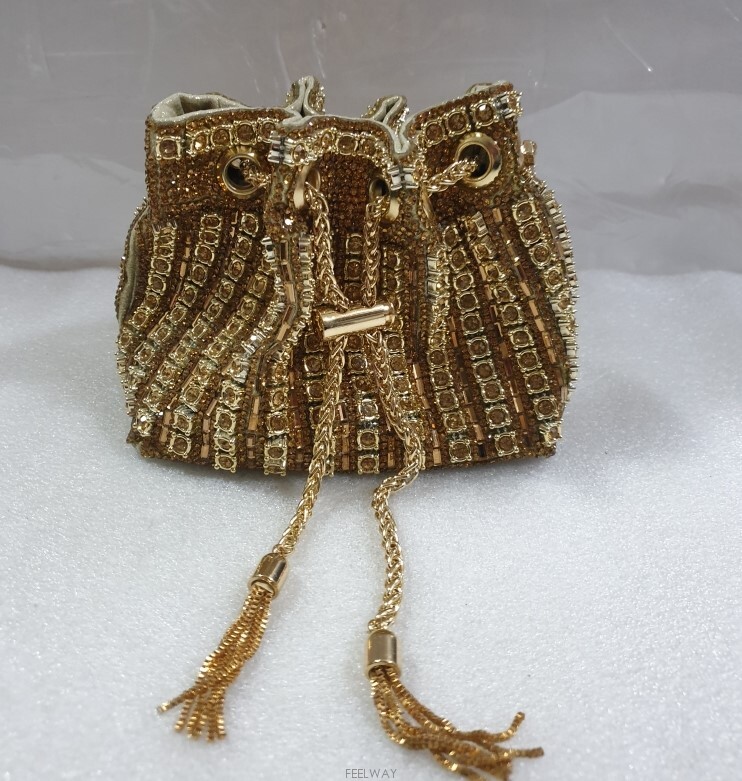 화려한 골드 스톤과 비즈장식 크리스탈 드로스트링 파우치겸 미니 버킷백