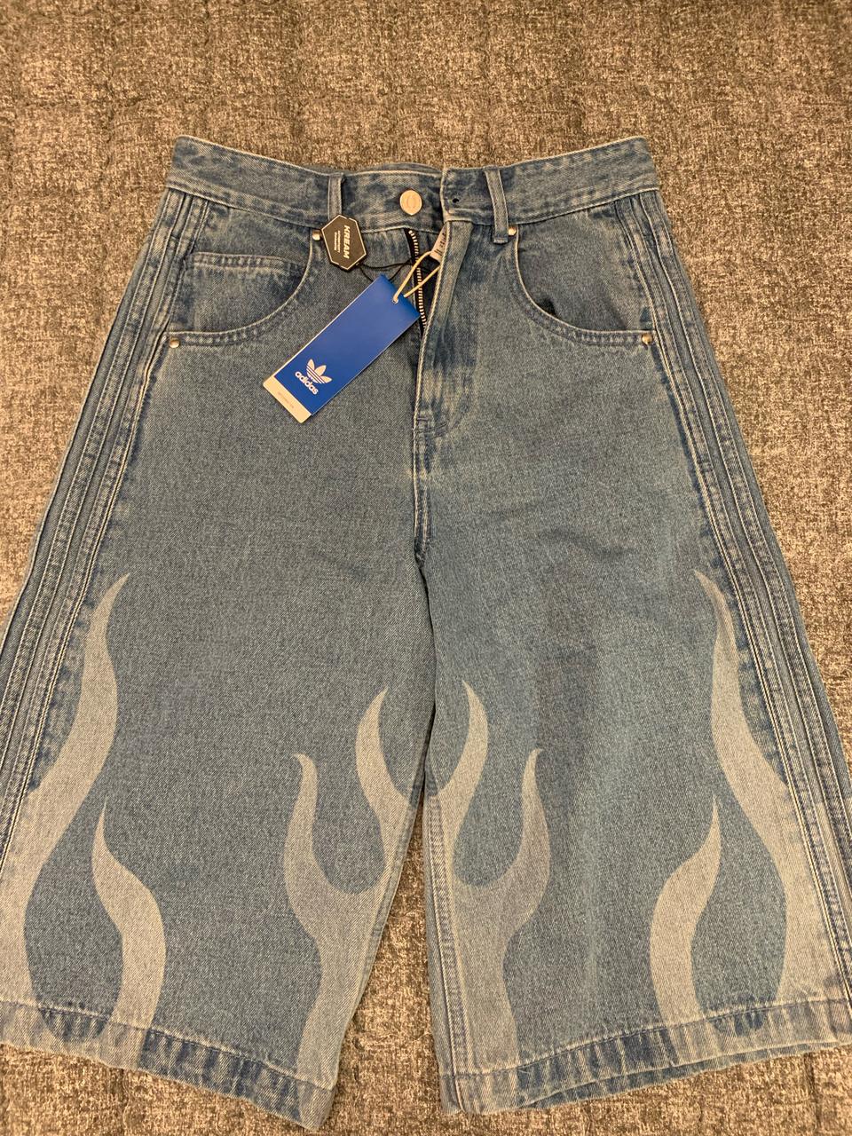 아디다스 반바지