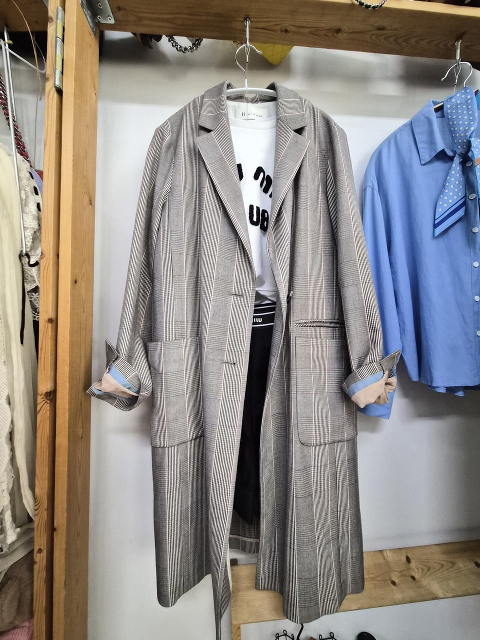 잇미샤 체크롱자켓. 자켓트렌치