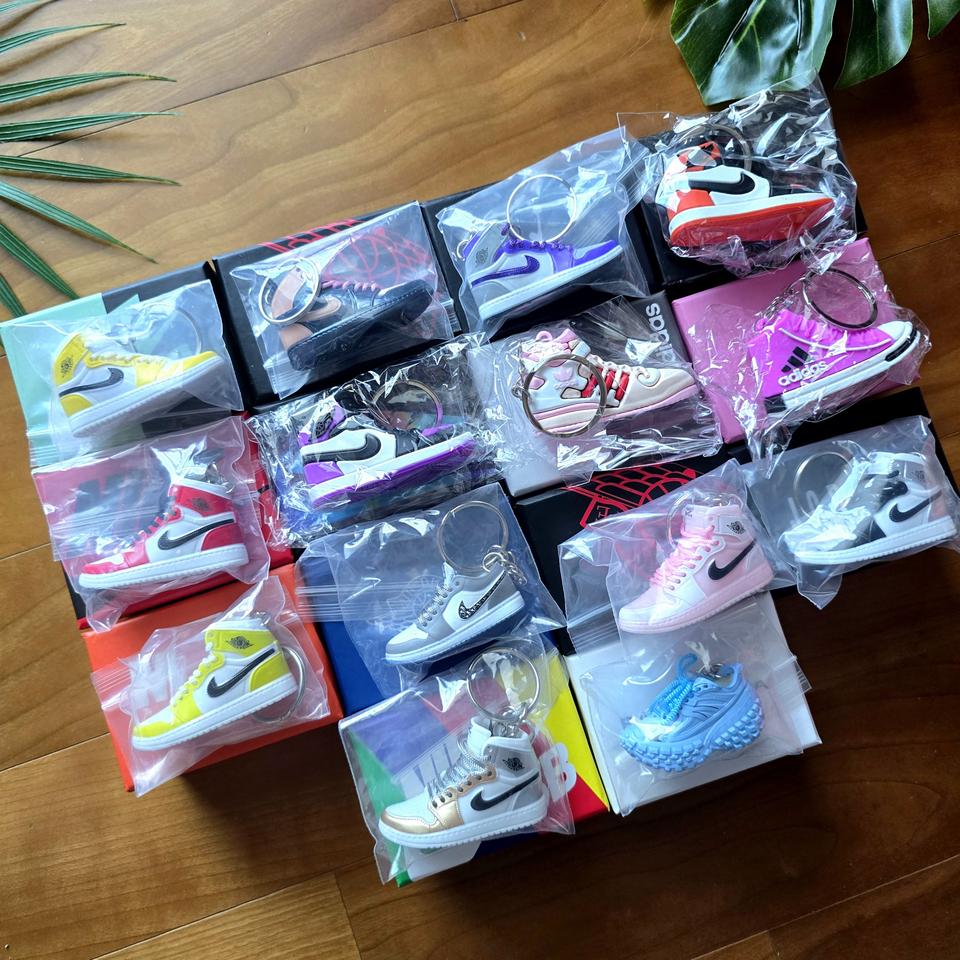 (새상품) 나이키 x 아디다스 신발 피규어 키링 14종