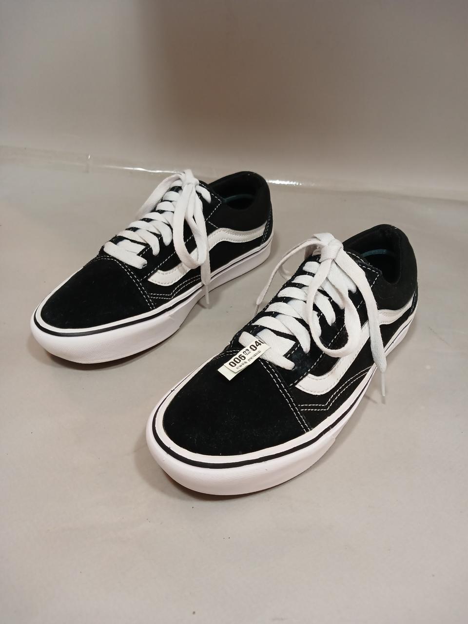 반스 컴퍼쿠시 올드스쿨 230