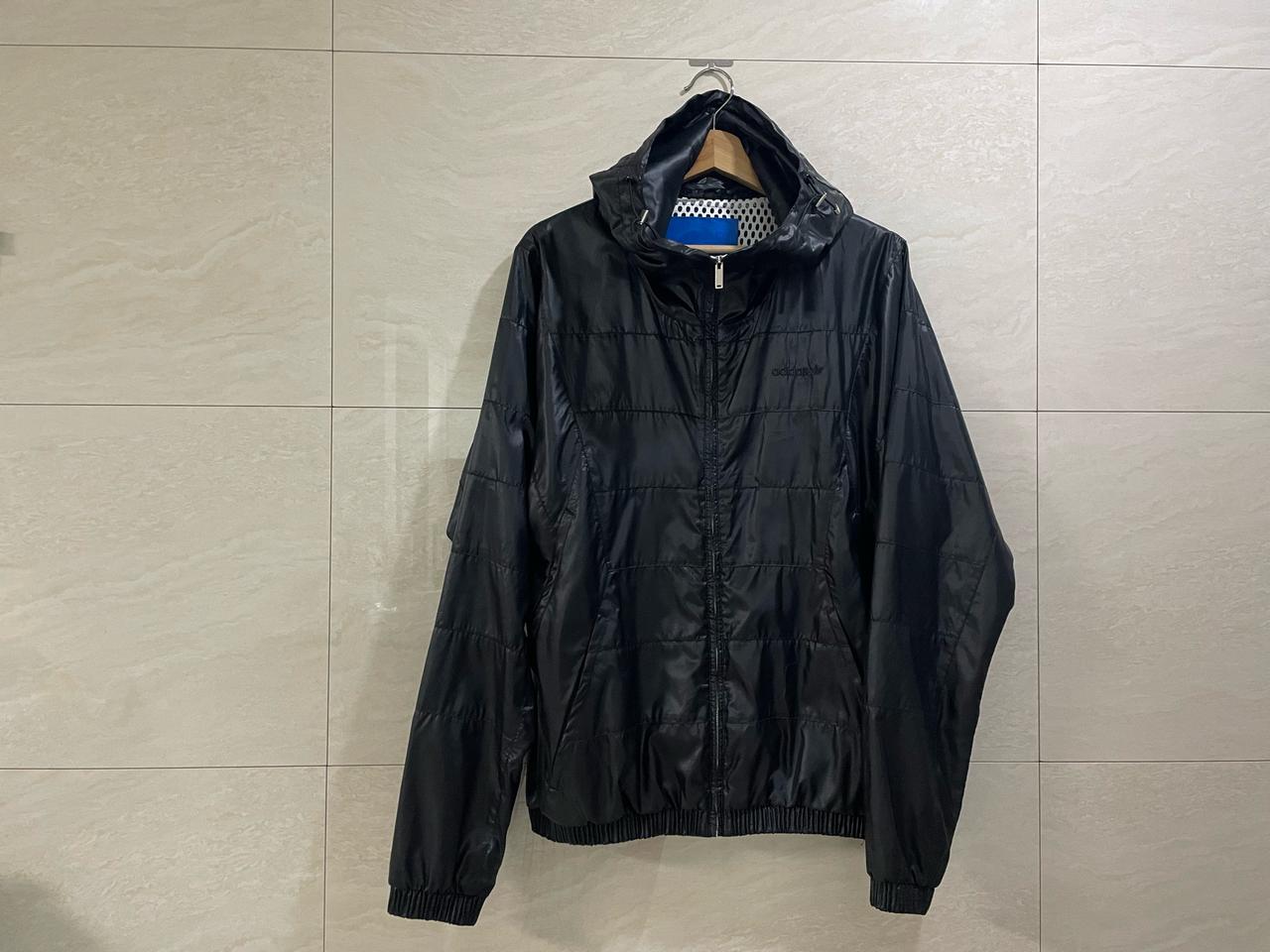 아디다스 / 하이넥 우븐 바람막이, 남성자켓 / 105