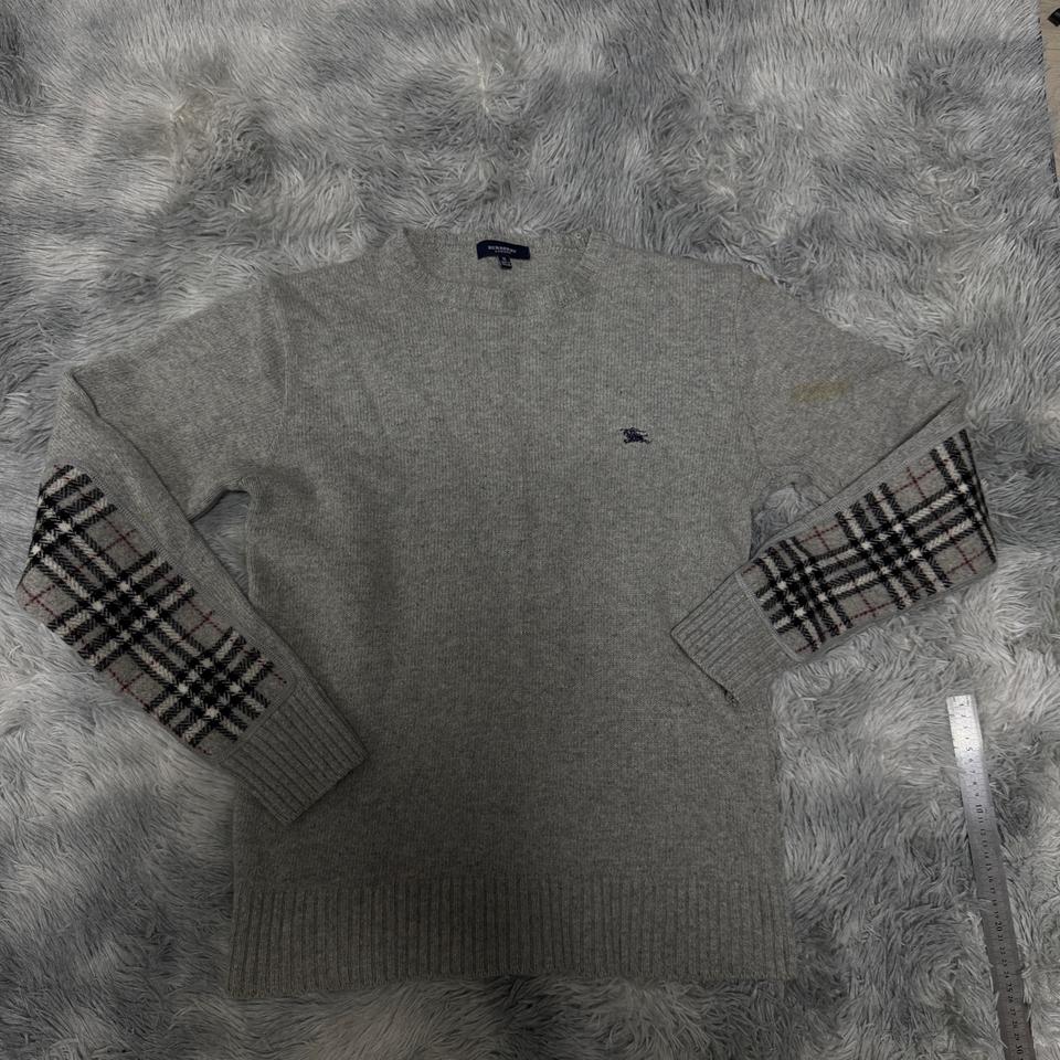 버버리 울 니트 XL사이즈