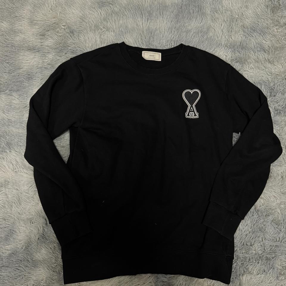 아미 하트맨투맨 L사이즈