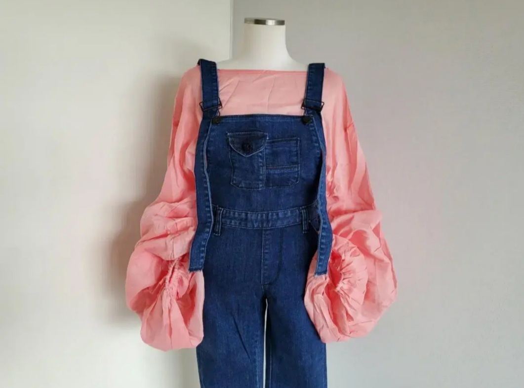 [♡BIG SALE♡]우유쉐이크 피트 부츠컷 멜빵데님팬츠