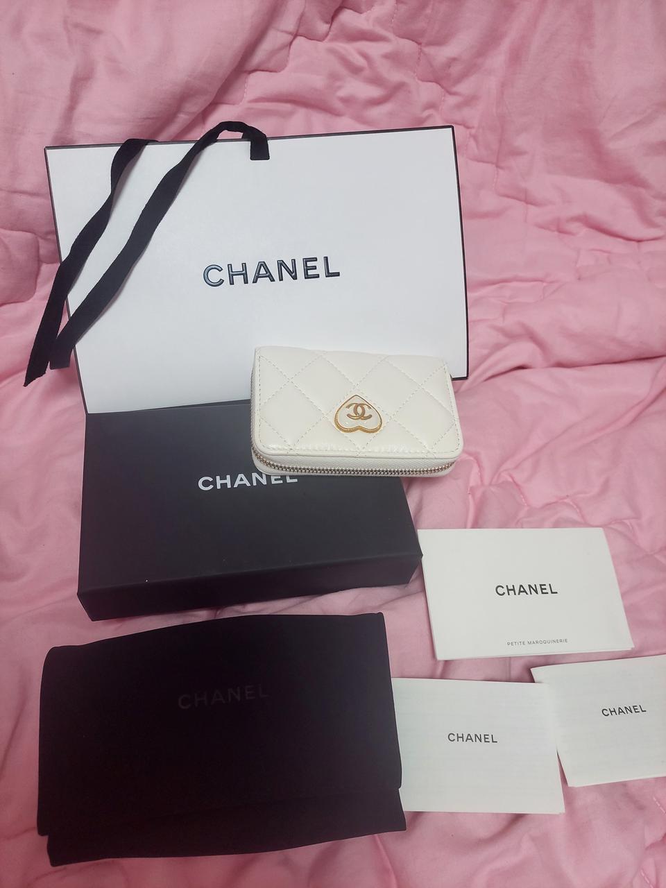 정품)급처미사용새상품!샤넬 하트 지갑 지퍼돌이 카드지갑