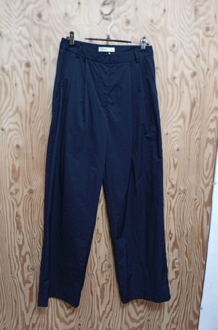 시야쥬 우븐 2핀턱 와이드팬츠 55