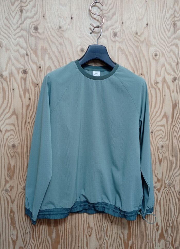 코오롱 우븐 스트링 바람막이 맨투맨