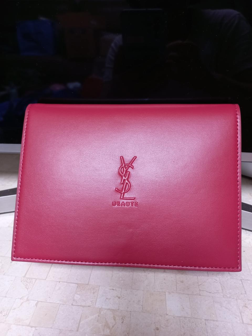 입생 뷰티 단추잠금 파우치