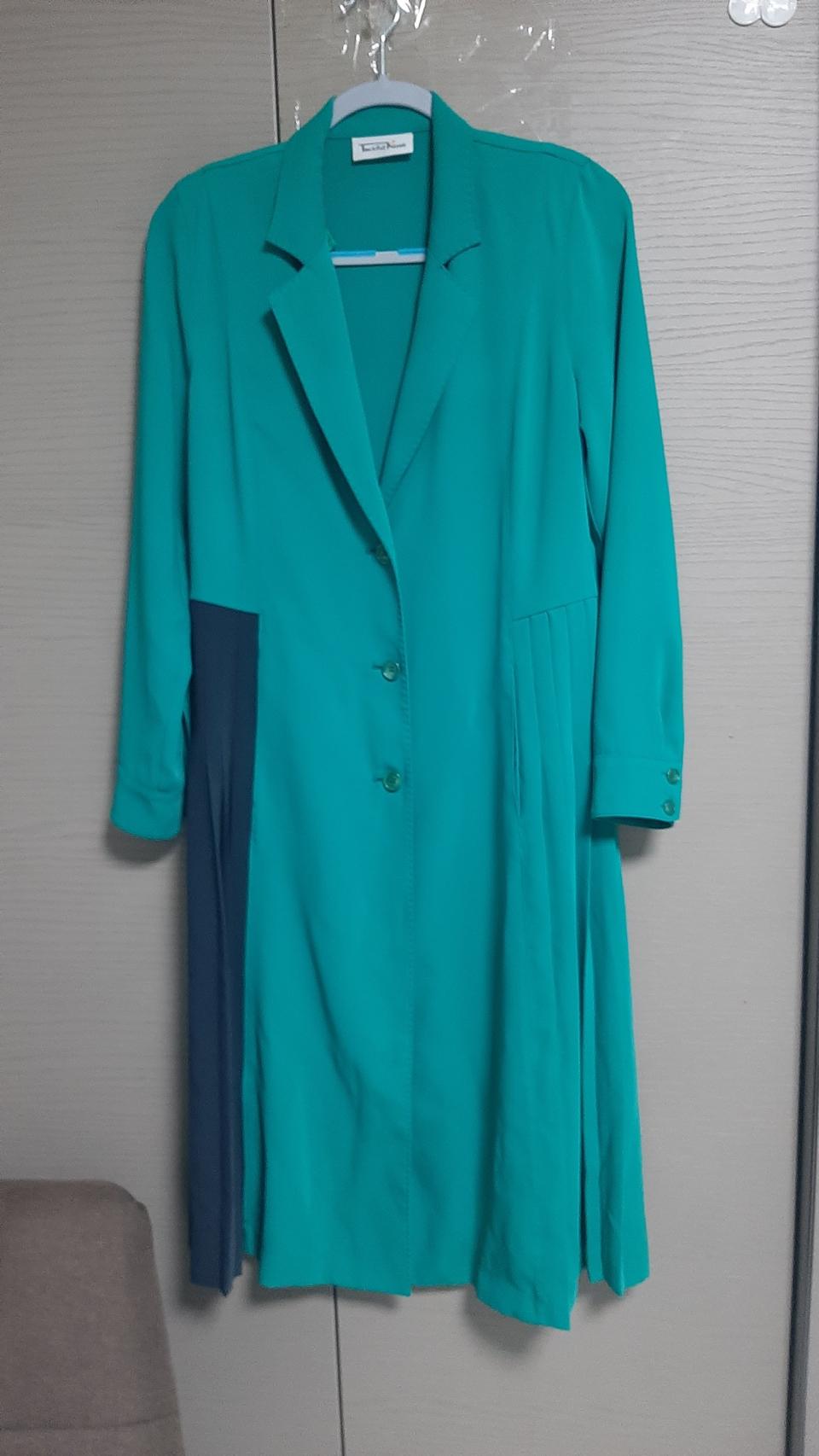 (새상품)TACKFUL KIOST셔츠원피스