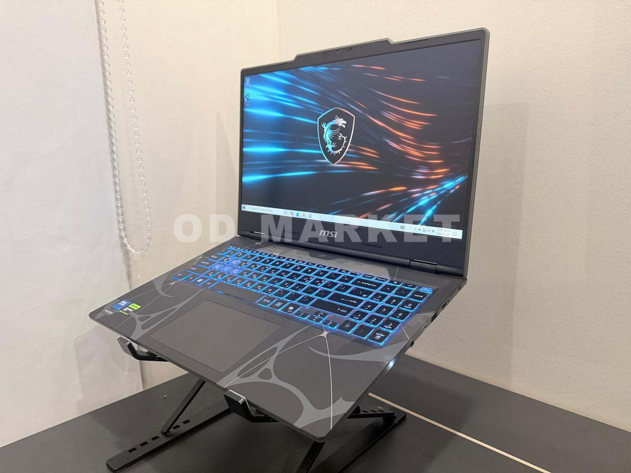 Msi 게이밍 노트북(RTX5050,144hz)