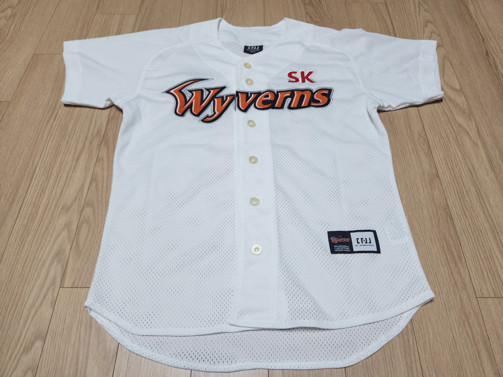 SK와이번스 14번 최정 유니폼 사이즈 남, 녀 90 판매합니다.