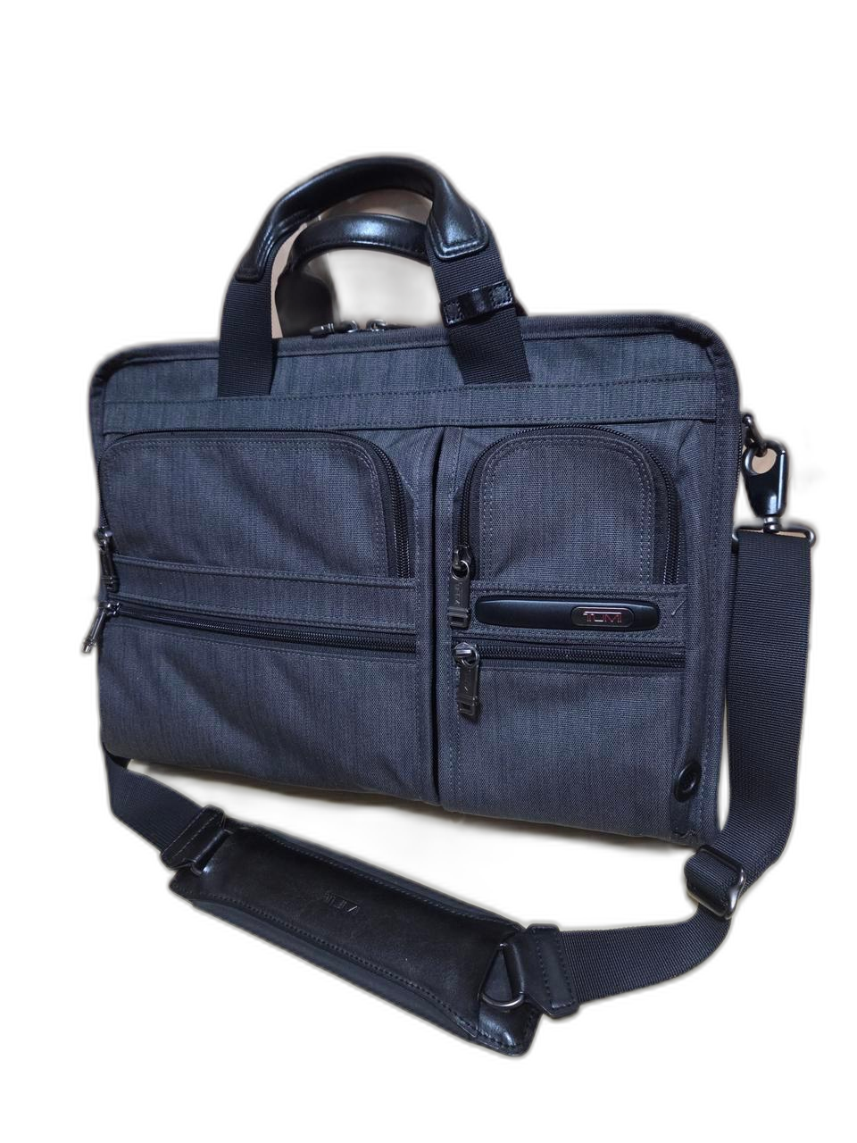 투미 정품 알파2 익스펜더블 오거나이즈 랩탑 브리프 거의새제품