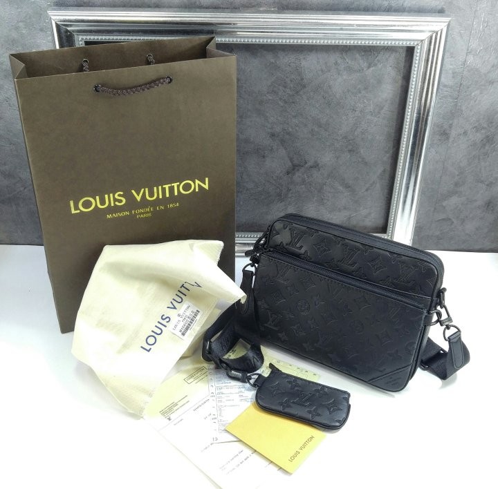 [새상품] 루이비통 M46602 트리오 메신저