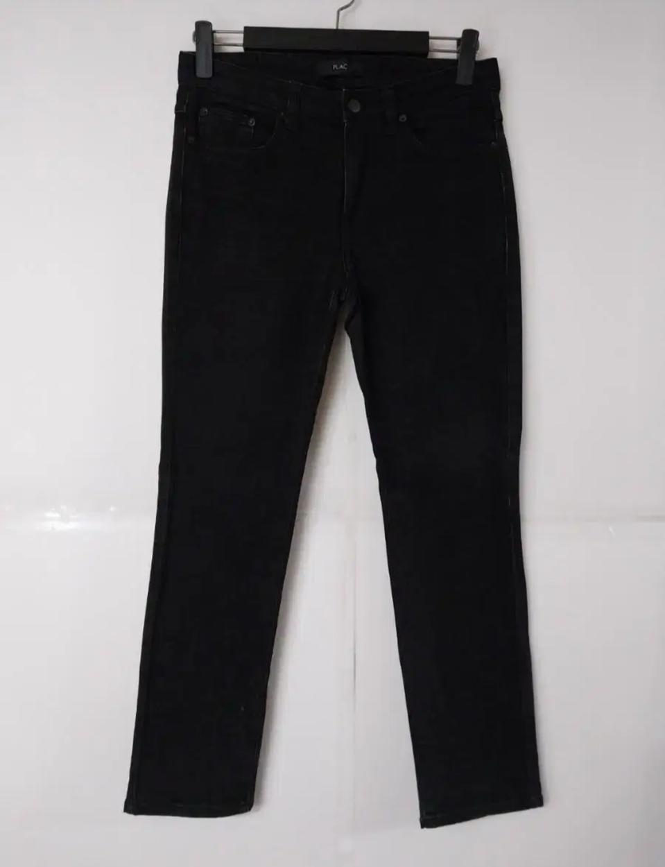 33)플랙진 가죽패치 블랙 BERLIN 스판 일자청바지