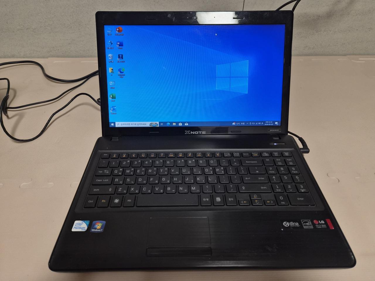 LG XNOTE 노트북 S550  15,6인치 팝니다