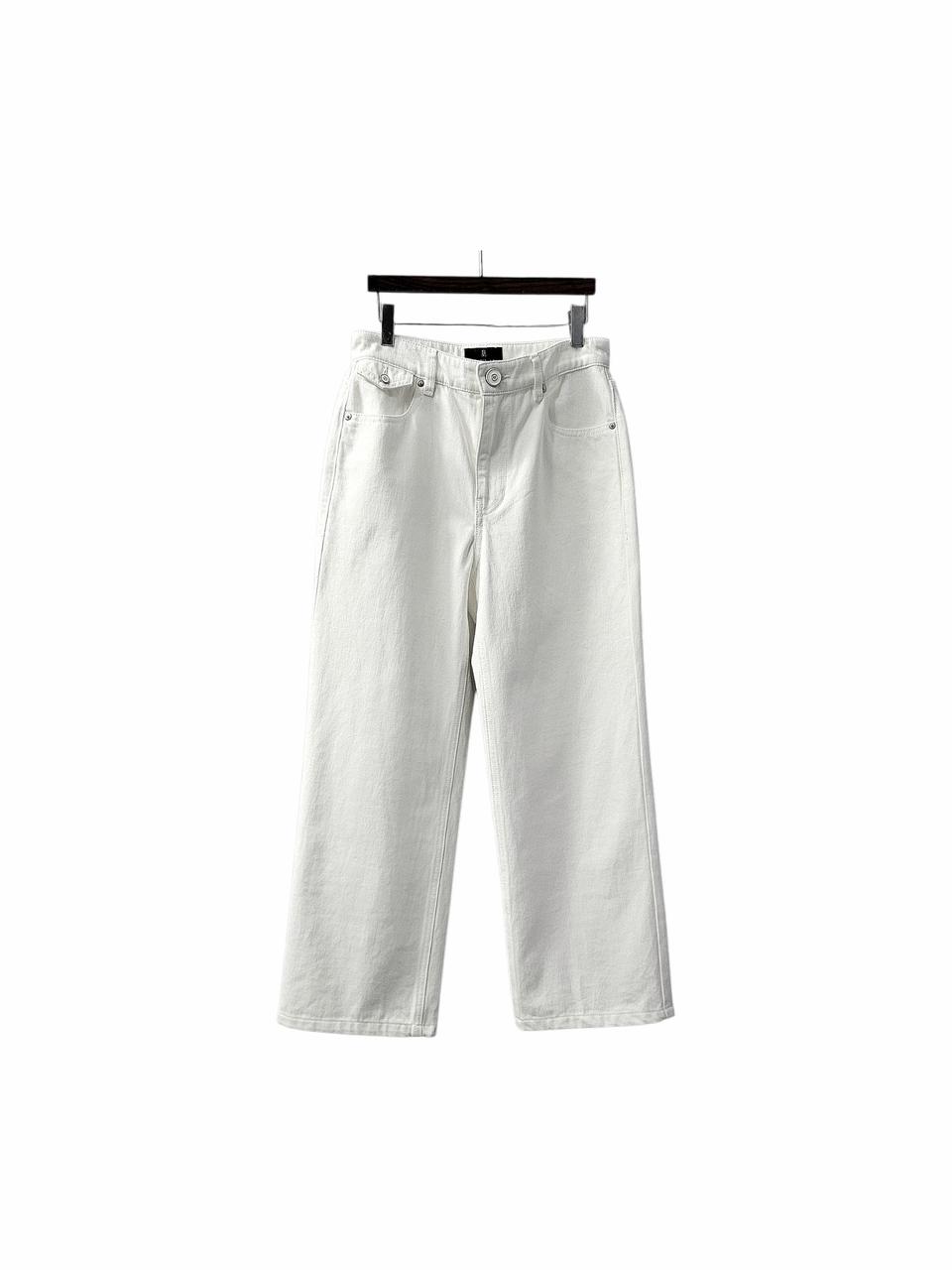 한성24년 랑방LANVIN 컬렉션  오프화이트 세미와이드팬츠