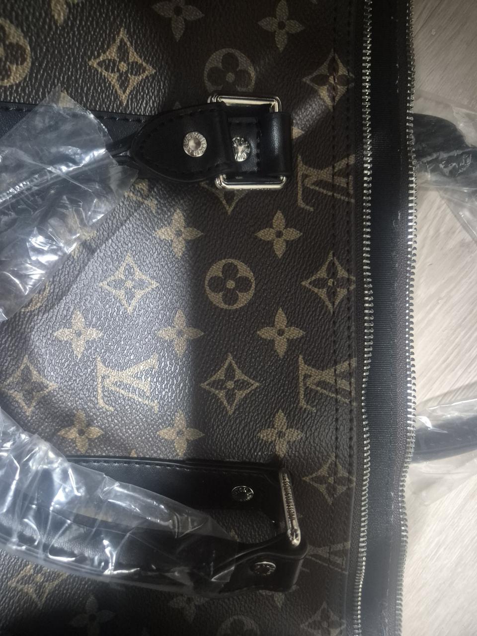 루이비통 여행가방 키폴 s.t