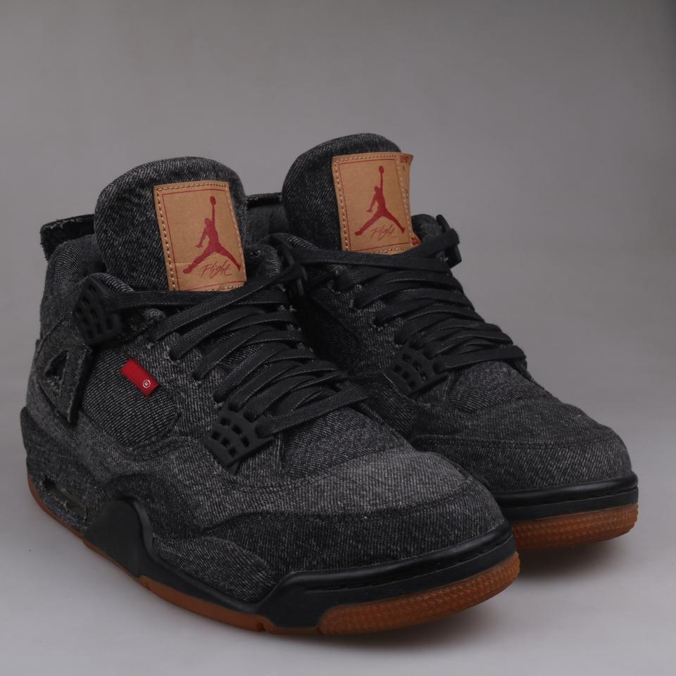 조던4X리바이스  흑청 판매합니다.(270)6312