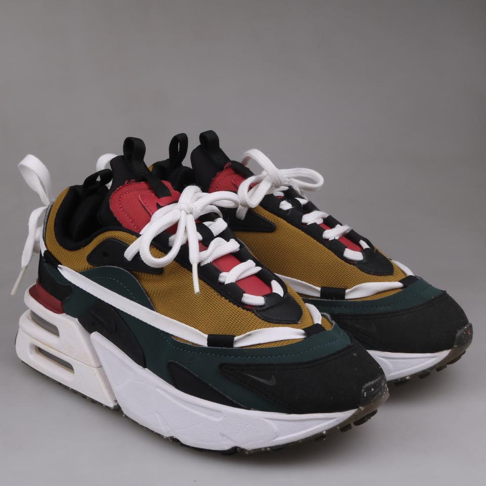 나이키 에어맥스 우먼스 퓨리오사 판매합니다.(240)6312