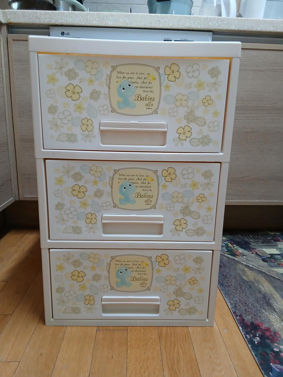 플라스틱 3단 서랍장 2개