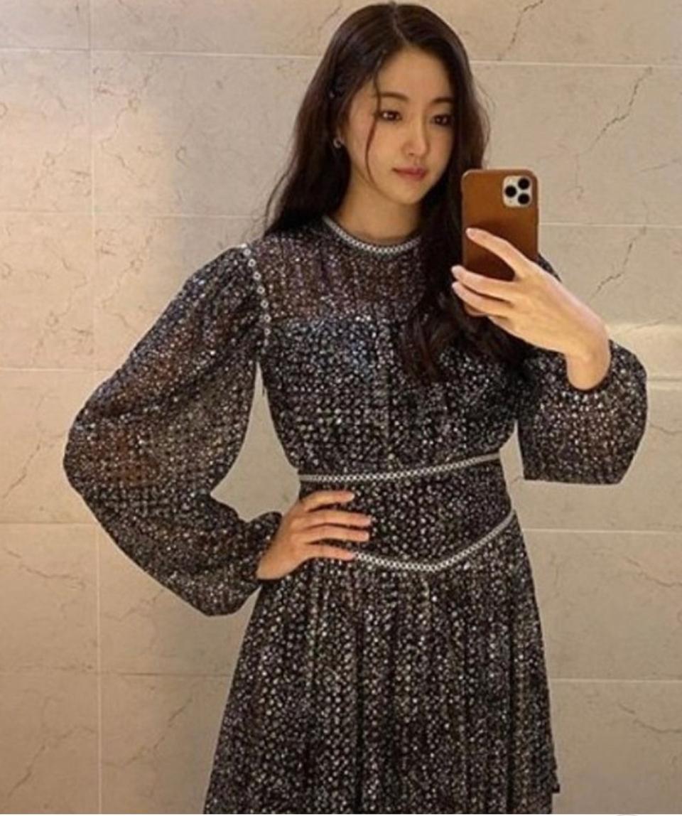 마쥬 스팽글 미디 원피스(44-55)