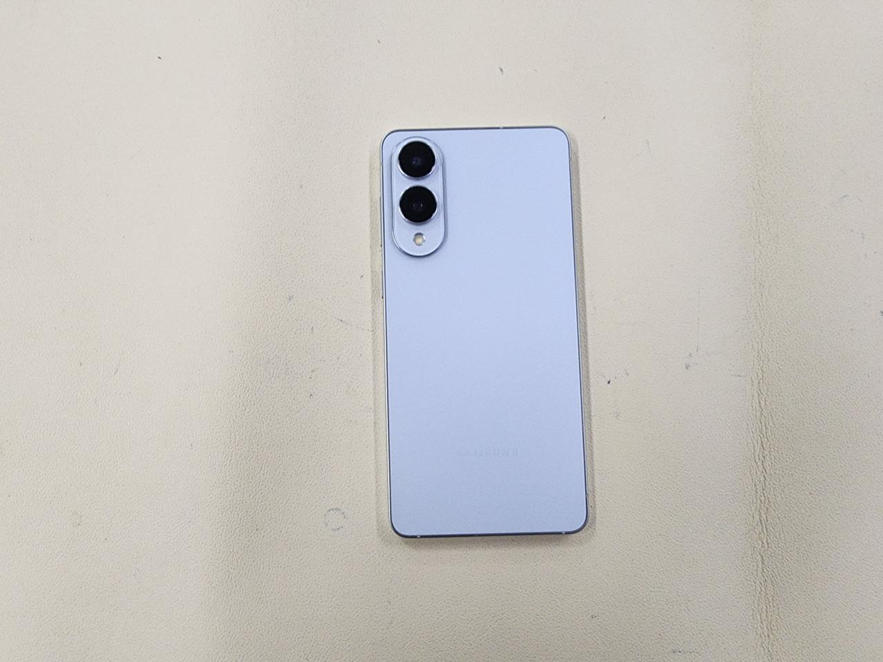 갤럭시s25엣지 512G 밧데리100프로   무찍힘 상태최상 ^