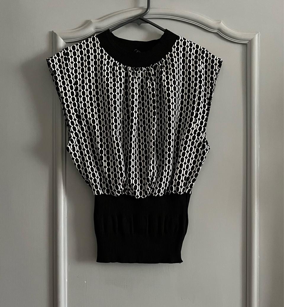 에고이스트 니트 베스트 55사이즈