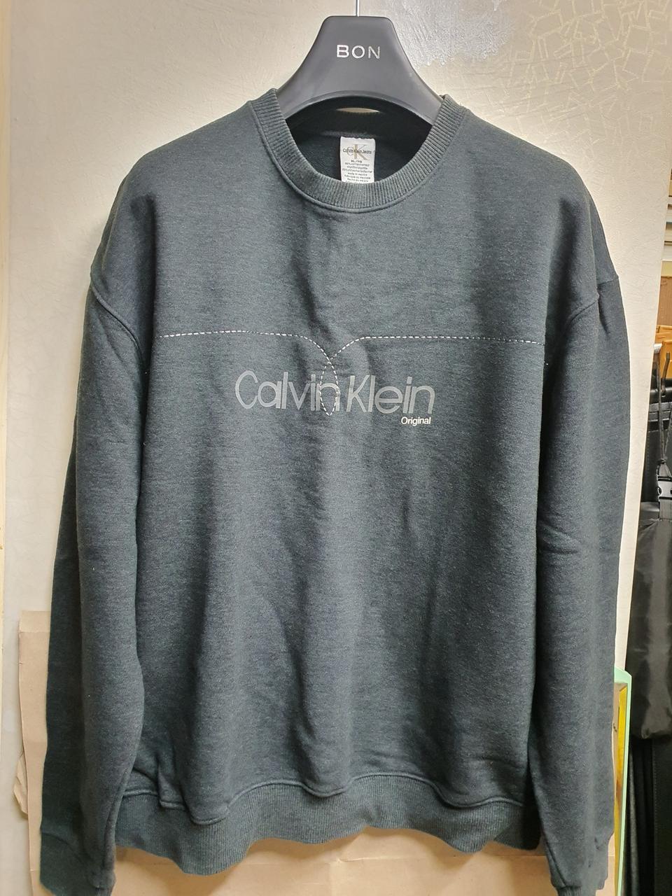 캘빈 클레인 맨투맨